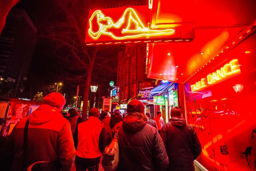 Hamburg: Sex and Crime in St. Pauli Tour for Ages 18 + - St. Pauli After Dark: What This Sex and Crime Walk Really Delivers