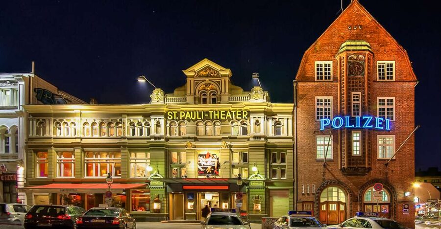 Hamburg: Sex and Crime in St. Pauli Tour for Ages 18 + - Davidwache Police Station and Herbertstraße: Power, Control, and Street Reality