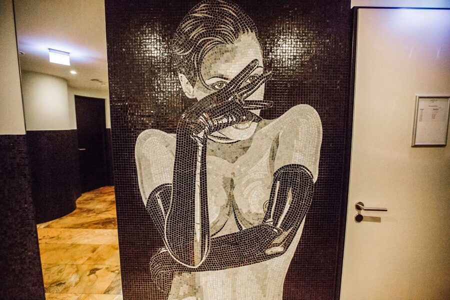 Hamburg: Sex and Crime in St. Pauli Tour for Ages 18 + - Price and Value for a $29 Two-Hour Adult Tour