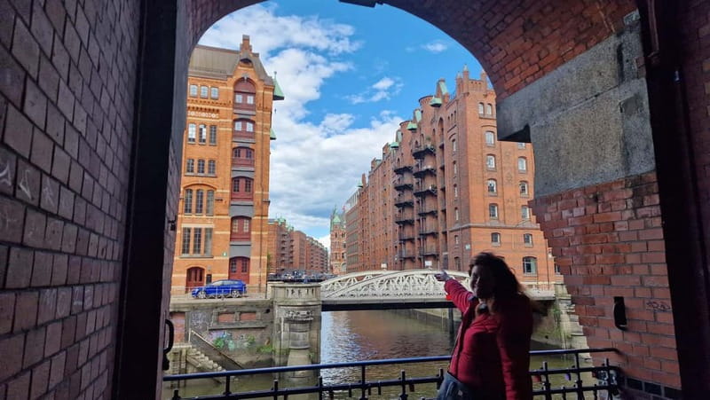 Hamburg: Speicherstadt, HafenCity + Elbphilharmonie Tour - Who this tour is best for