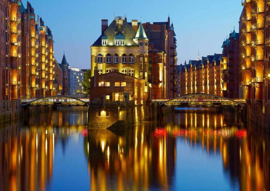 Hamburg: Speicherstadt Walking Tour with Coffee Tasting - Why Speicherstadt Walking Tours Work Better Than Trying Alone