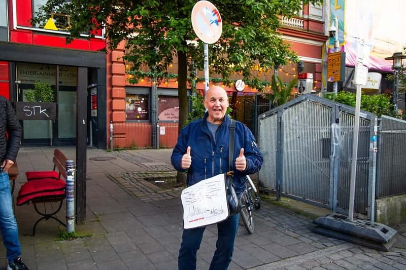 Hamburg: St. Pauli Green Bunker Tour in German - Exterior Walks: Level 0 and the Mountain Path