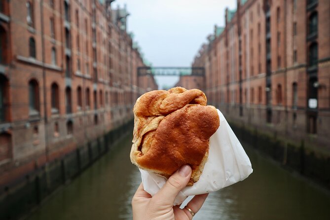 Hamburg Walking Food Tour with 7 Authentic Local Dishes - Where You Start, Where You End, and How to Plan Your Day