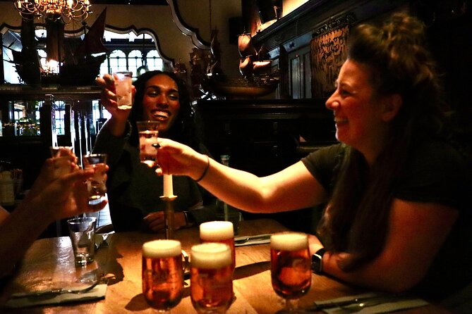 Hamburg Walking Food Tour with 7 Authentic Local Dishes - Kirschenweg and the Secret Dish Plus Beer or Soft Drinks