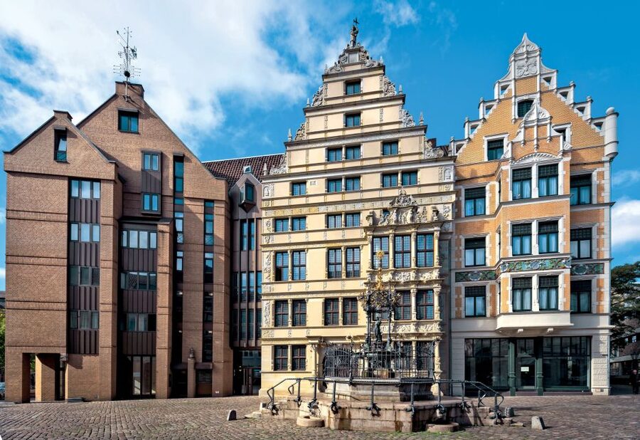 Hannover: Guided City Walk - Price and pacing: good value for a first look