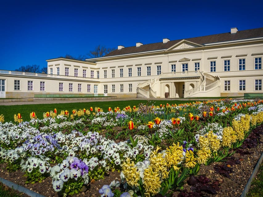 Hanover: Royal Gardens of Herrenhausen Guided Tour - Tour pacing: how 1.5 hours works in your favor