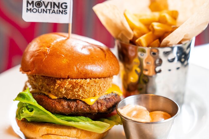 Hard Rock Cafe Berlin With Set Lunch or Dinner - The 2-course or 3-course rhythm (and what is included)