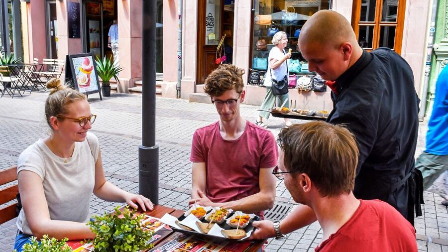 Heidelberg: Culinary city tour with delicious samples - Price, value, and who this tour fits best