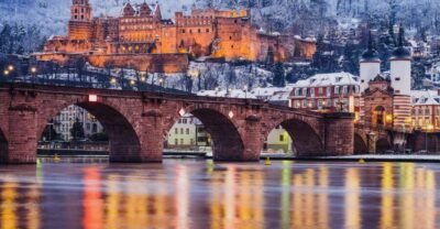 Sightseeing Boat Tour with Mulled Wine