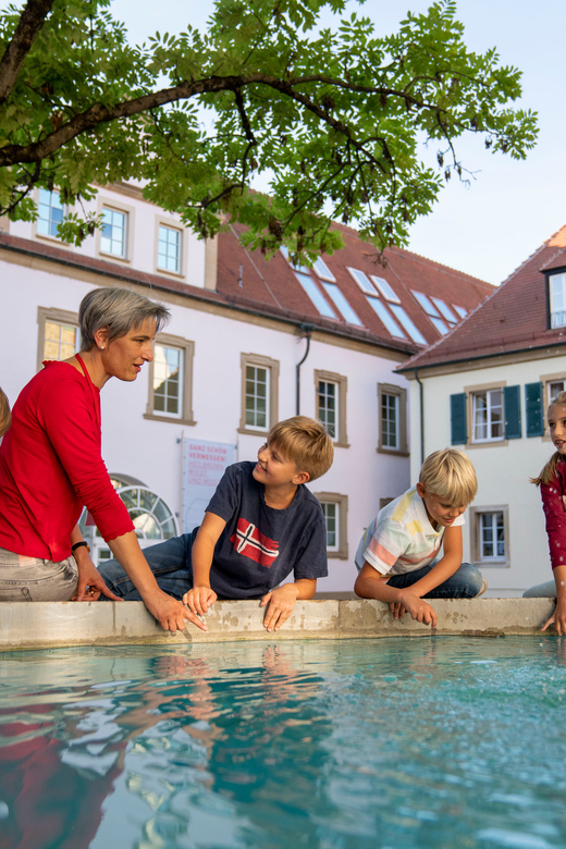 Heilbronn: Kleine Citytour am Samstag - The historic town hall and Isaac’s astronomical artificial clock