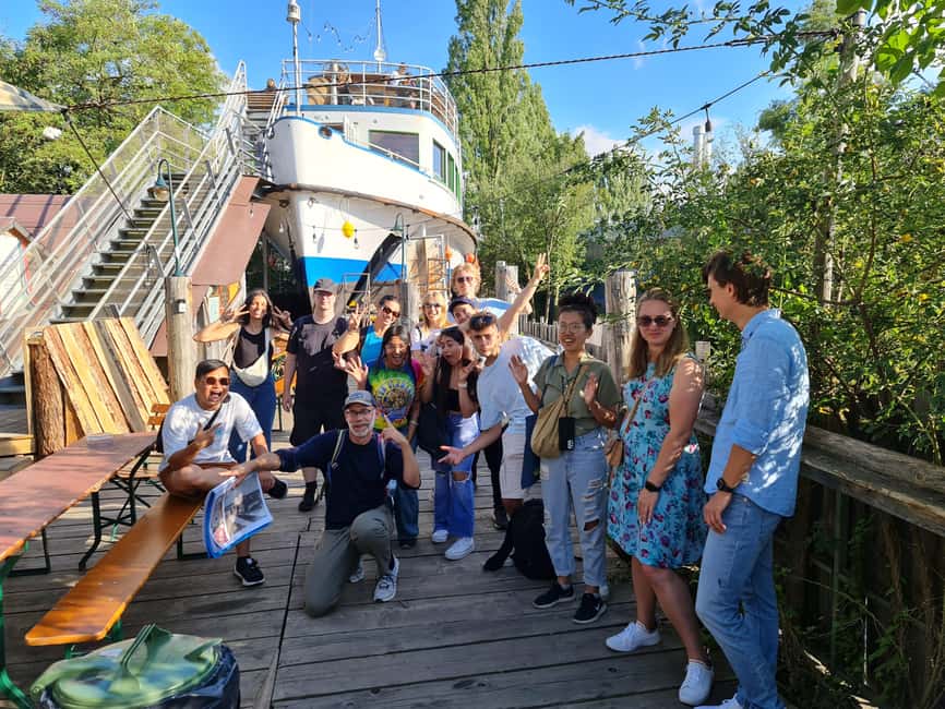 Hidden Architectural Gems of Munich (Max. 16 guests) - Bahnwärter Thiel and Beginner’s Wall: creative design in public space