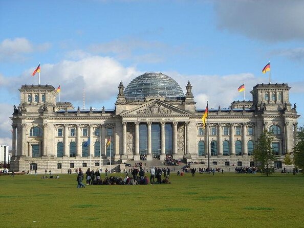 Hitler's Berlin - the rise and fall (Small Group) - Key things you will notice on this route