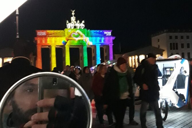 Individual City Tour - Rickshaw Sightseeing in Berlin - Potsdamer Platz and Tiergarten, modern city flow plus Berlin’s green heart