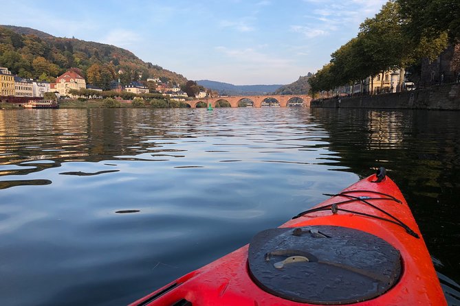 Kayak-Tour in Heidelberg on river Neckar - Entering Heidelberg by kayak, not by bus stop