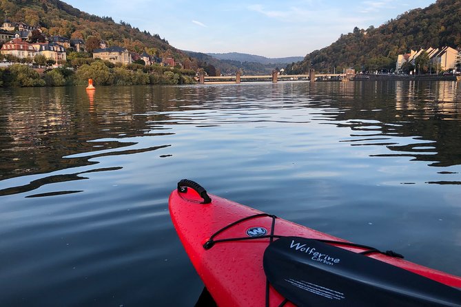 Kayak-Tour in Heidelberg on river Neckar - How the kayak setup and safety gear make beginners comfortable