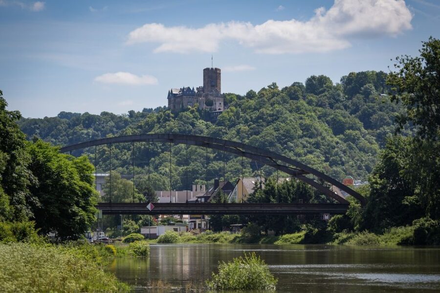 Koblenz: Rhine Valley Castle Sightseeing Cruise - Panoramic Upper Middle Rhine Valley views, plus what wind changes