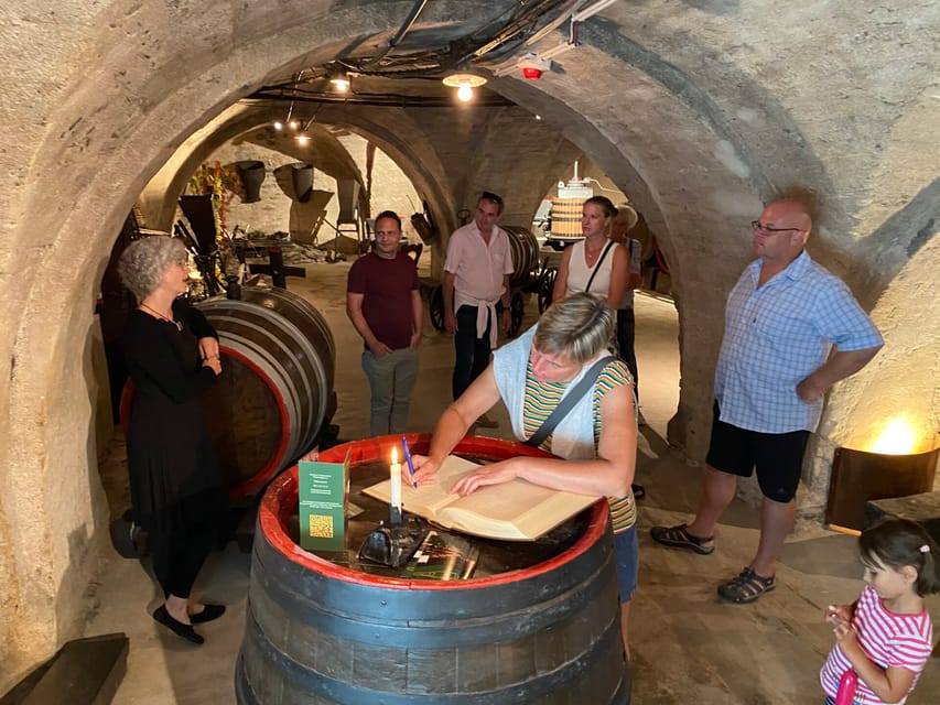 Koblenz: Sektmuseum Histor. Kelllergewölbe incl. 1 Glas Sekt - Key Things You Should Know