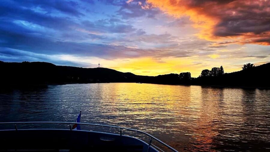 Koblenz: Sunset Boat Cruise - The views you actually came for: Upper Middle Rhine Valley from the water