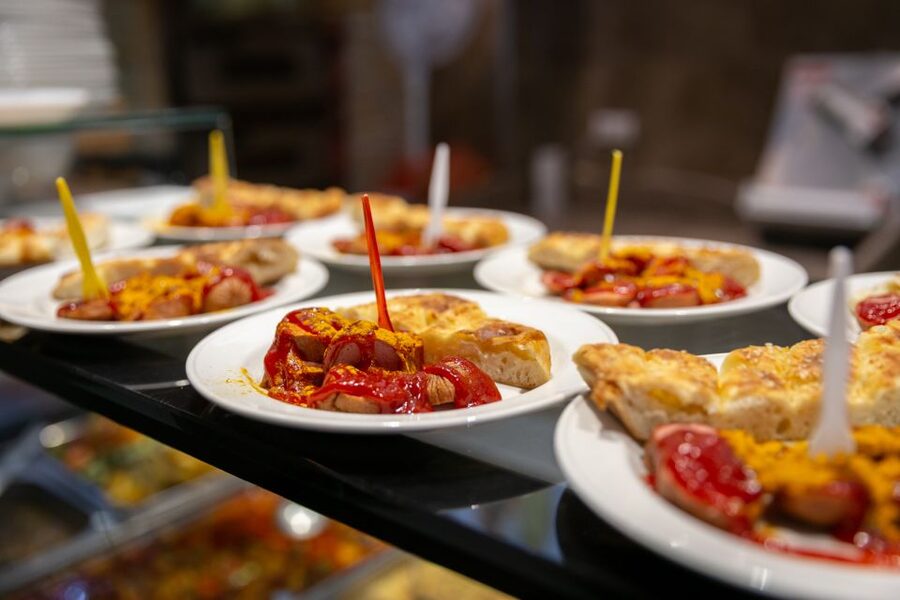 Kreuzberg: Culinary Food Tour - What you eat, and why it fits Kreuzberg