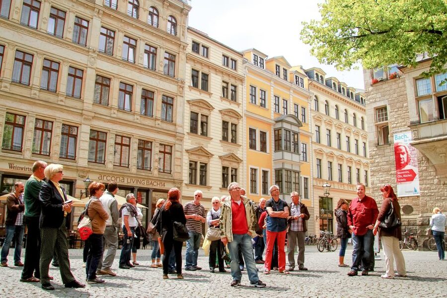 Leipzig: 1.5-Hour Historical Walking Tour in German - St. Thomas Church and Shakespeare’s Stockings