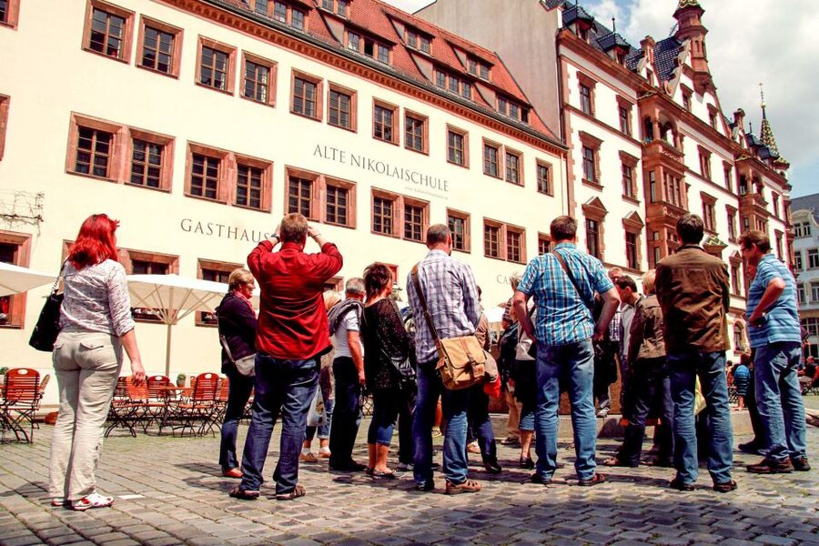 Leipzig: 1.5-Hour Historical Walking Tour in German - Opera House, Gewandhaus, and the University Culture Walk