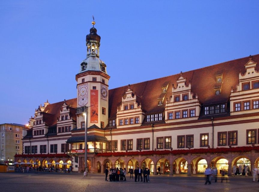 Leipzig: City Center Guided Walking Tour - Guides, languages, and that praised “short and sweet” pacing