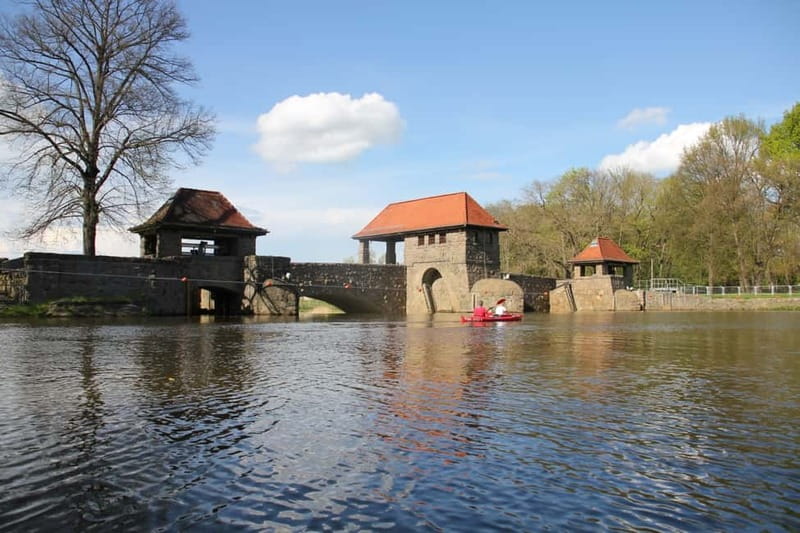 Leipzig: City History Canal Sightseeing Tour on a Motorboat - Price and time: $18 for 70 minutes that actually fits a day plan