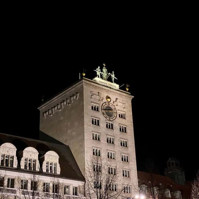 Leipzig Night Watchman of the 21st Century: a modern evening tour - Who this Leipzig evening tour fits best