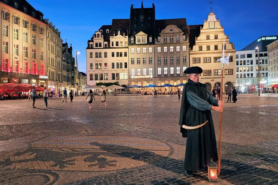 Leipzig: The Original Night Watchman Bremme Tour - Quick tips to make your evening go smoothly