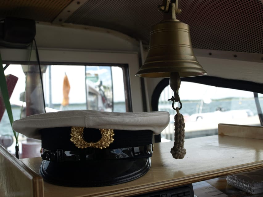 Linienfahrt auf dem Cospudener See - Comfort details that actually change your experience: heated deck and blanket