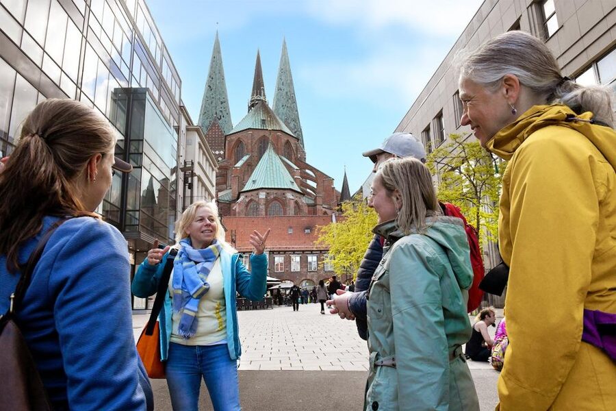 Lübeck: entertaining guided tour to old town highlights - What You Actually Experience in 1.5 Hours