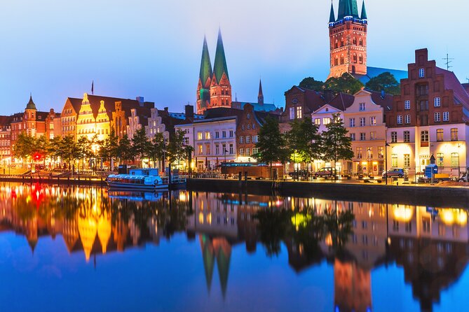 Lübeck Scavenger Hunt and Highlights Self Guided Audio Tour - How the Lübeck scavenger hunt actually plays