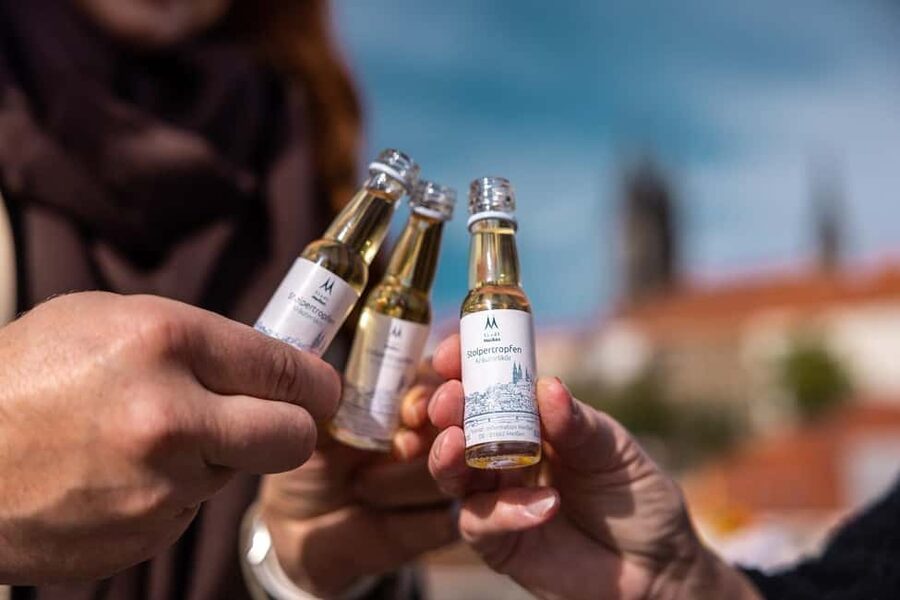Meißen: Guided Walking Tour 'Romantic Evening Stroll' - Where it starts at Markt 3, and why the meeting point matters
