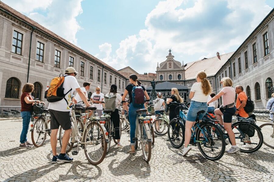 Munich 3-Hour Guided Bike Tour - Entering Munich Fast, Without Getting Lost