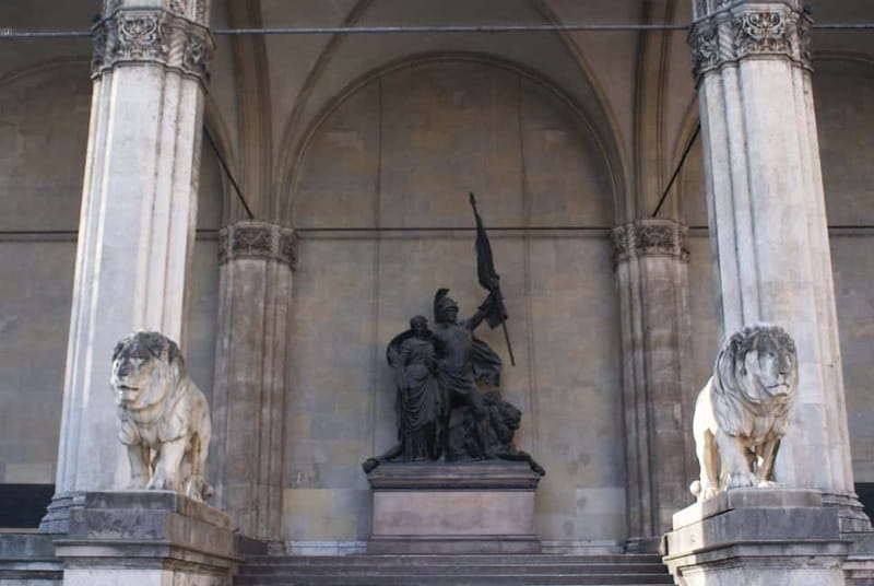 Munich and Nazi History Combination Day Tour Small Group - Key highlights that make this day tour work