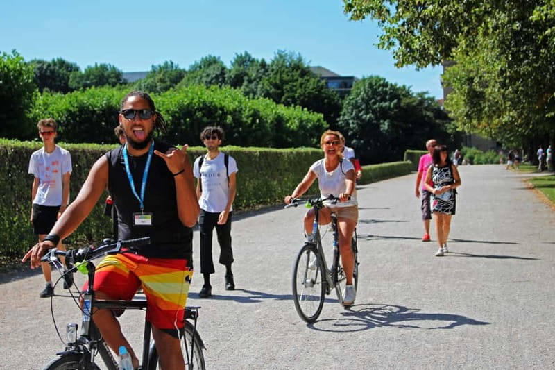 Munich by Bike: Half-Day Tour with Local Guide - Königsplatz and Odeonsplatz, Munich’s royal postcard squares