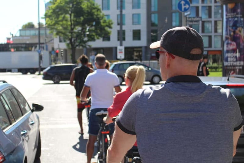 Munich by Bike: Half-Day Tour with Local Guide - Along the Isar back to Old Town and Marienplatz area