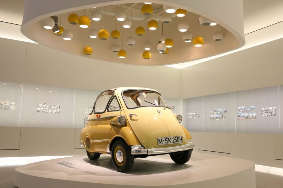 Munich: City Pass 45+ Top Attractions and Public Transport - Football, film, and hands-on entertainment