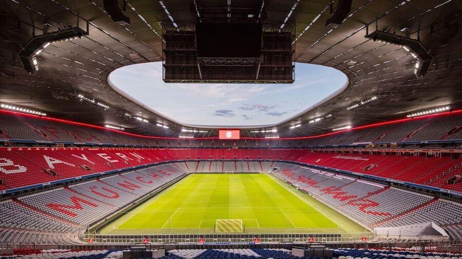 Munich: FC Bayern Museum + Arena View - FC Bayern Museum: trophies, men and women displays, and interactive tech