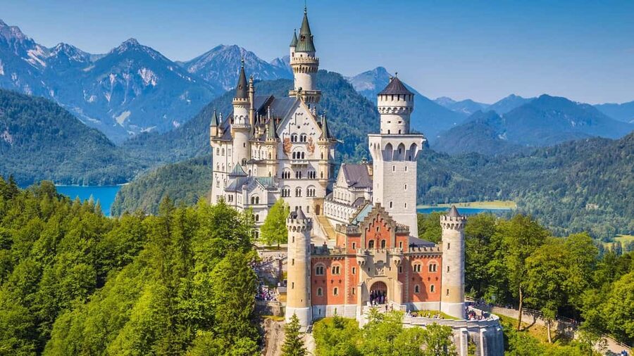 Munich: Neuschwanstein Castle Chinese Day Tour - A low-stress way to hit Neuschwanstein and more