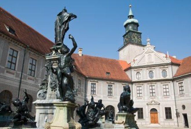 Munich: Old Town Walking Tour - Marienplatz: the square that sets Munich’s rhythm