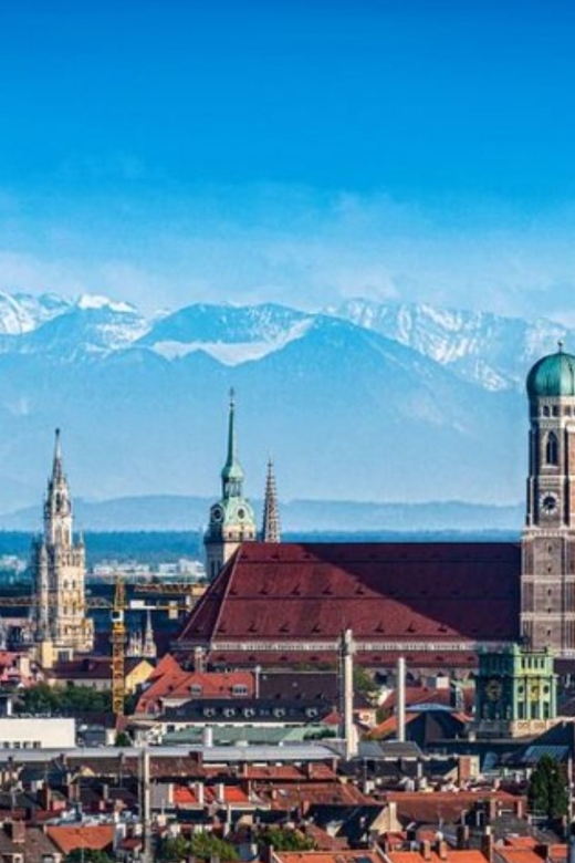 Munich : Private Walking Tour with A Guide (Private tour) - Old Town Walk: Photo Stops, Sightseeing, and Real Orientation