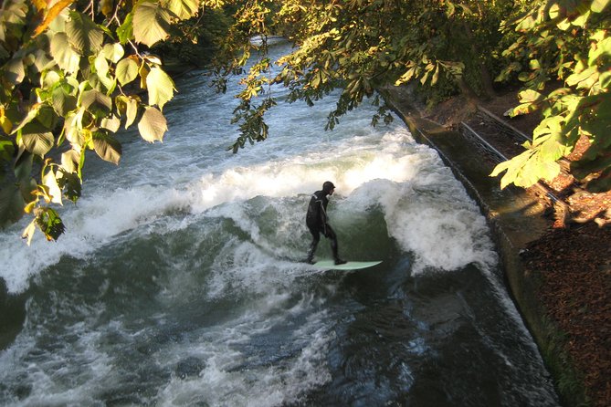 Munich's Highlights 3-hour Segway Tour - From Max-Joseph-Brücke to the Isar River: classic viewpoints without the hike
