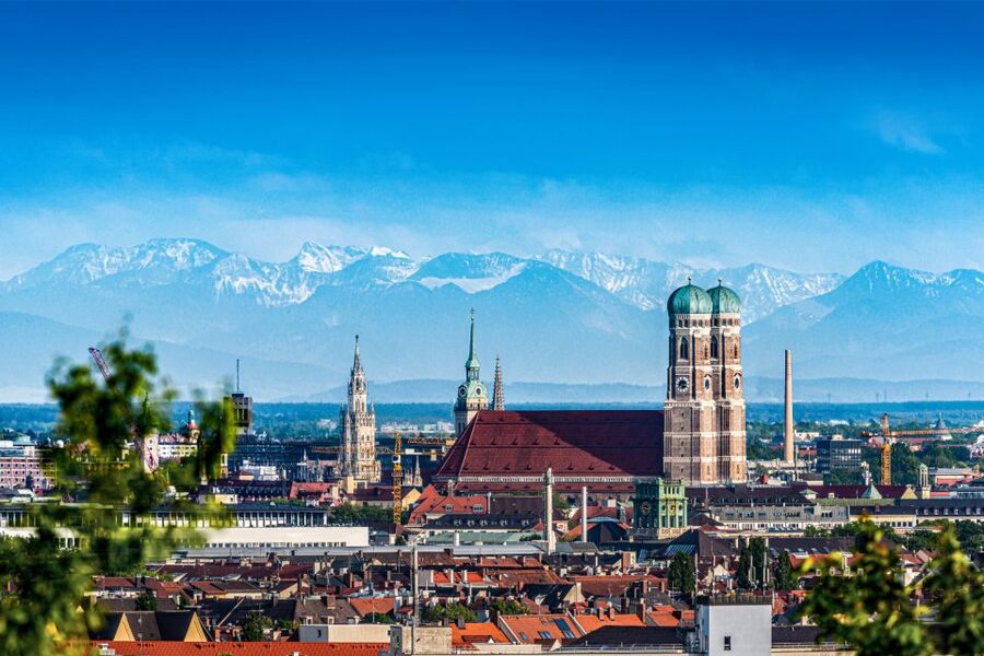 Munich: Scavenger Hunt Self-Guided Tour - Logistics that matter, shipping timing, and what to bring