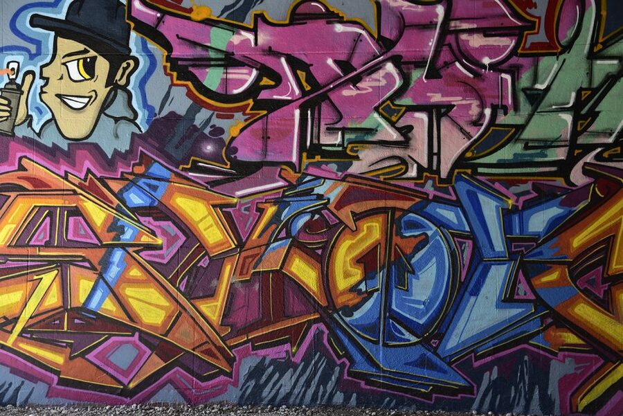 Munich: Street Art Bike Tour - From Marienplatz To The Isar: How The Ride Sets The Tone