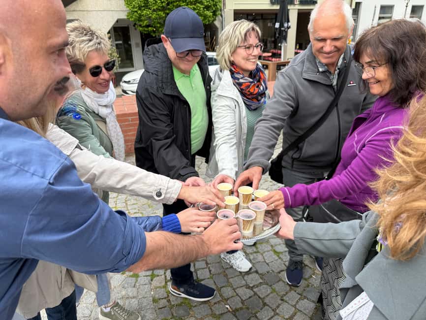 Munich: Viktualienmarkt & Altstadt Food Tour - Who should book this Munich food tour, and who might prefer a different plan
