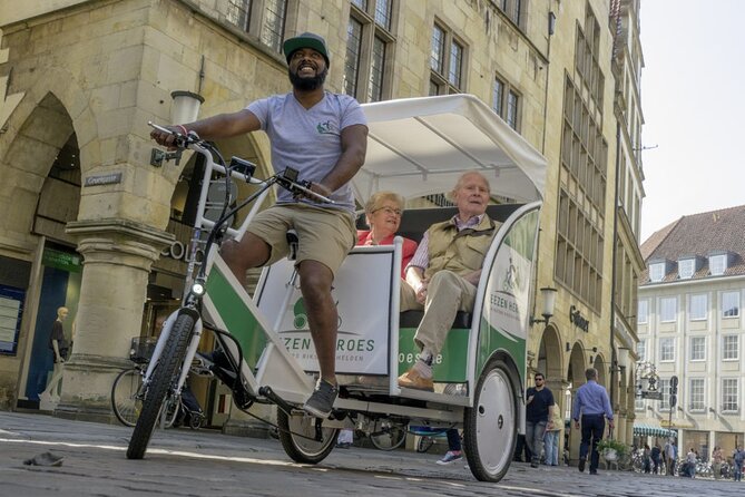 Münster Unpacked Tour : Rickshaw City Tour with Guide - Weekly Market on Wednesdays and Saturdays: A Real Taste of Local Life