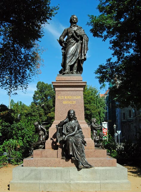 Music in Leipzig – Bach, Wagner and the Thomanerchor - Languages, guide quality, and why it matters for music tours