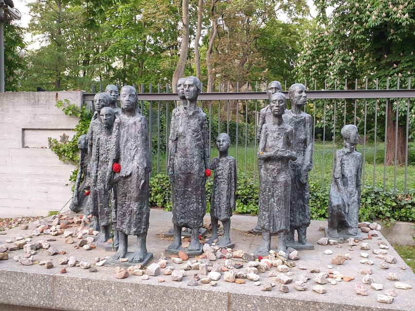 Nazi Berlin and the Jewish Community Tour - Varian Fry and the escape network: famous names, one terrifying question