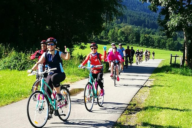 Neuschwanstein Castle by Bus Incl. Bike Ride or Hohenschwangau - Mary’s Bridge (Marienbrucke) timing: the line problem solved